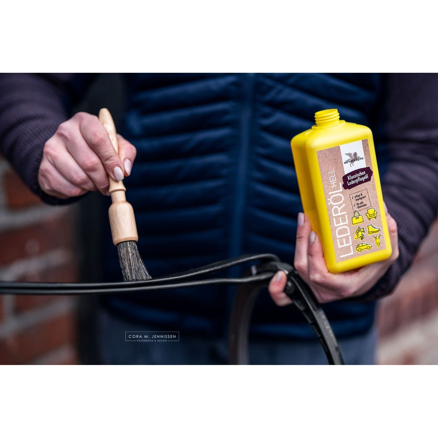 Black Bense & Eicke Lederöl hell