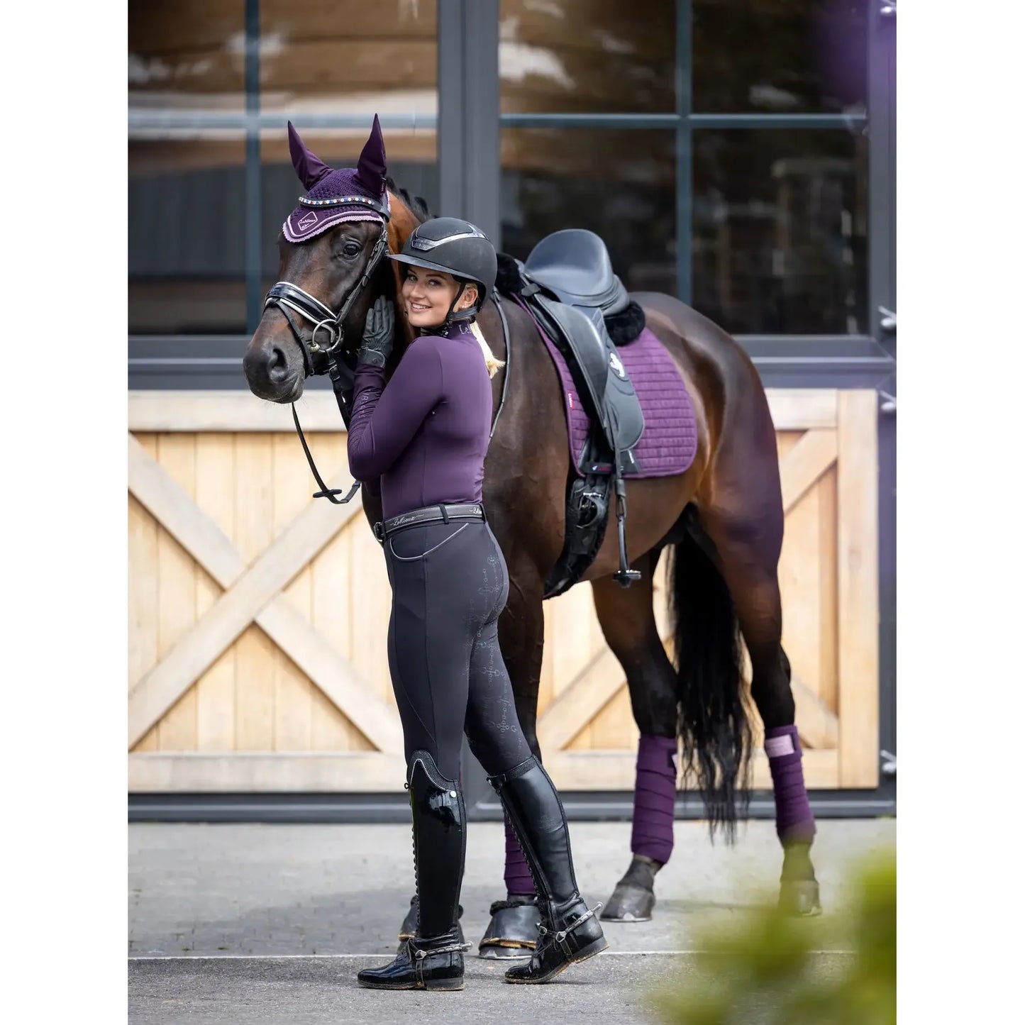 LeMieux Suede Dressage Square LC Fig S/M