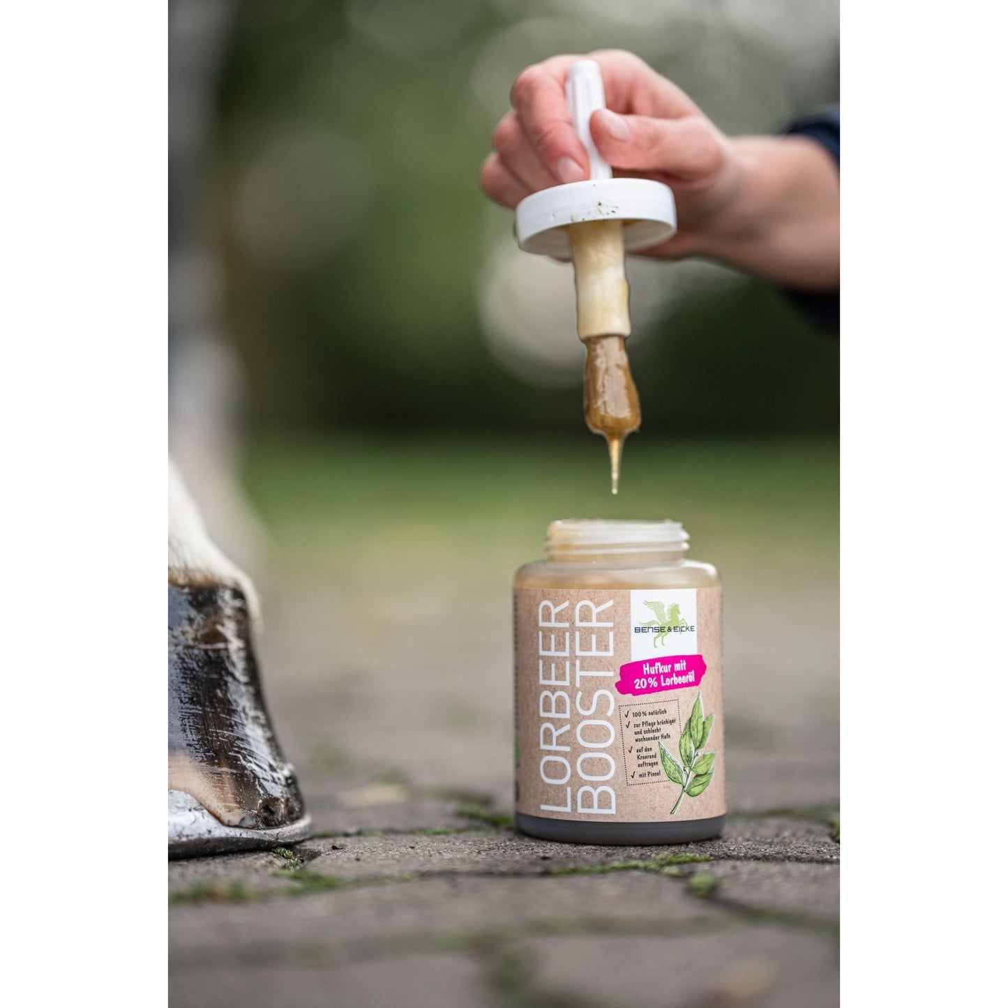 Dim Gray Bense & Eicke Lorbeer Booster 450 ml