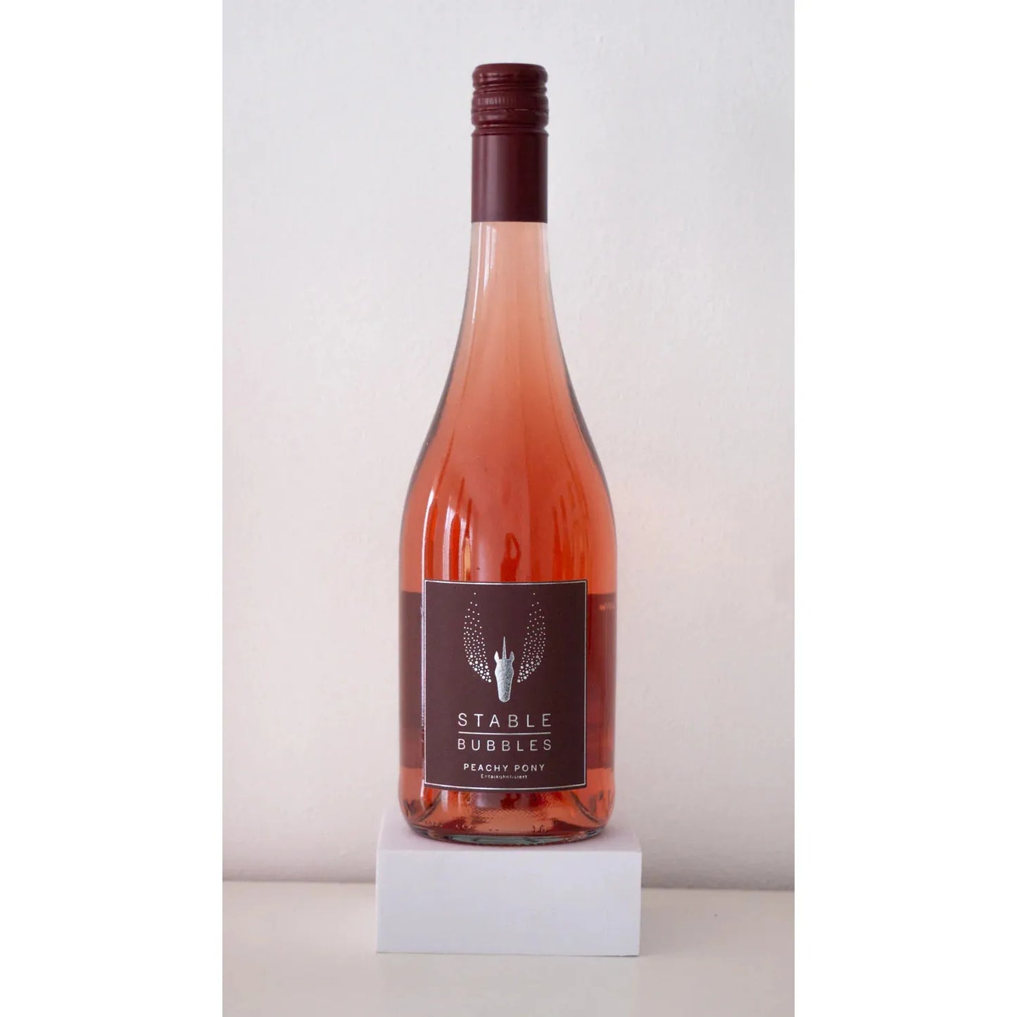 Light Gray Peachy Pony - Entalkoholisiert