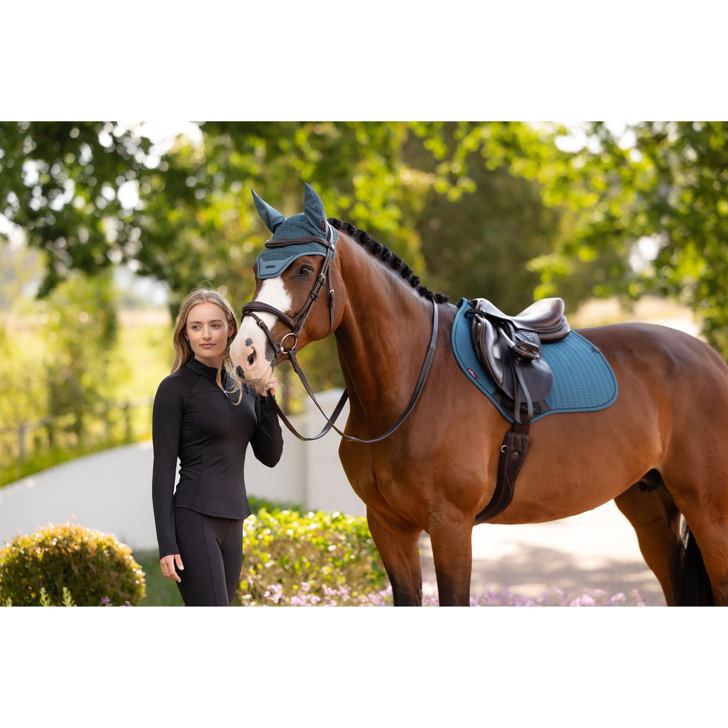 LeMieux Essence Close Contact Schabracke - Kaster Cheval