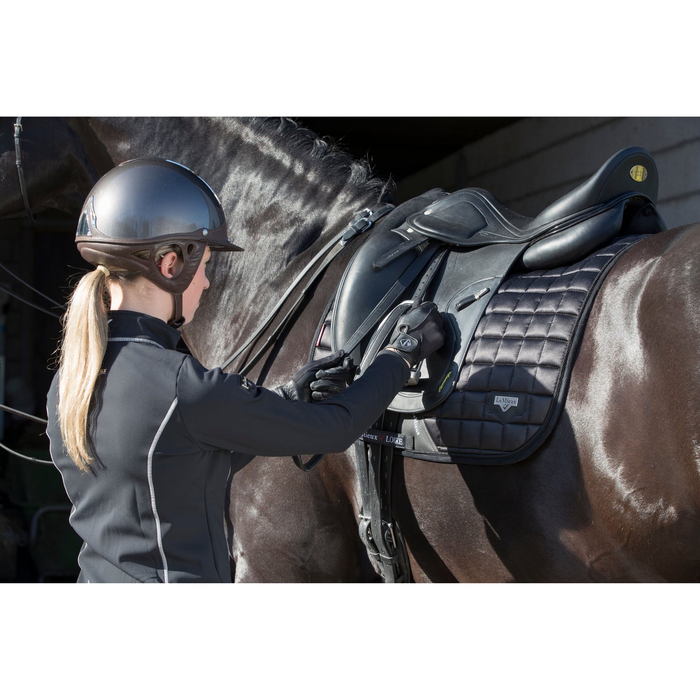 LM Loire Classic Satin Schabracke Black