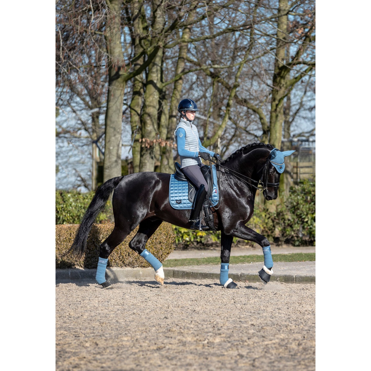 LM Loire Memory Satin Schabracke Ice Blue