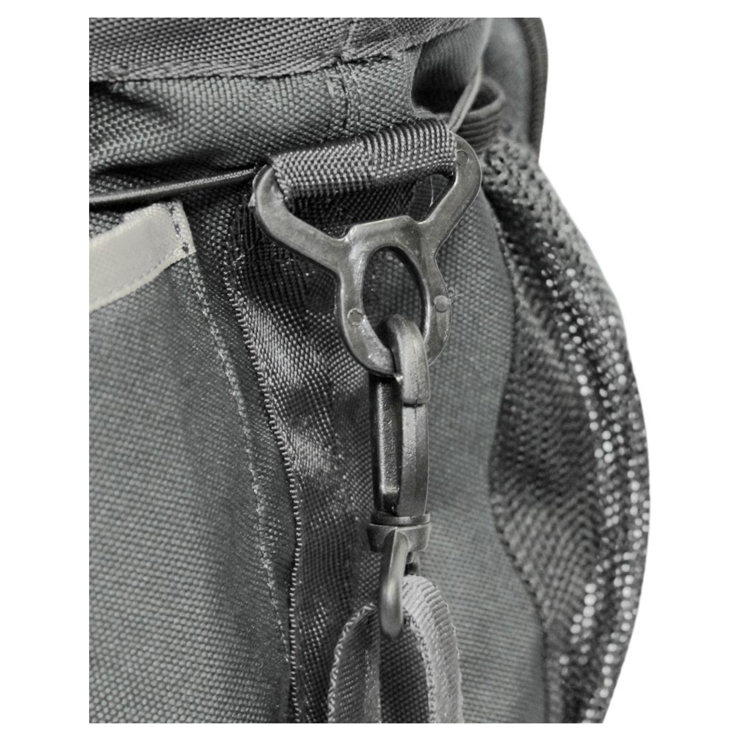 EQuest Grooming Bag