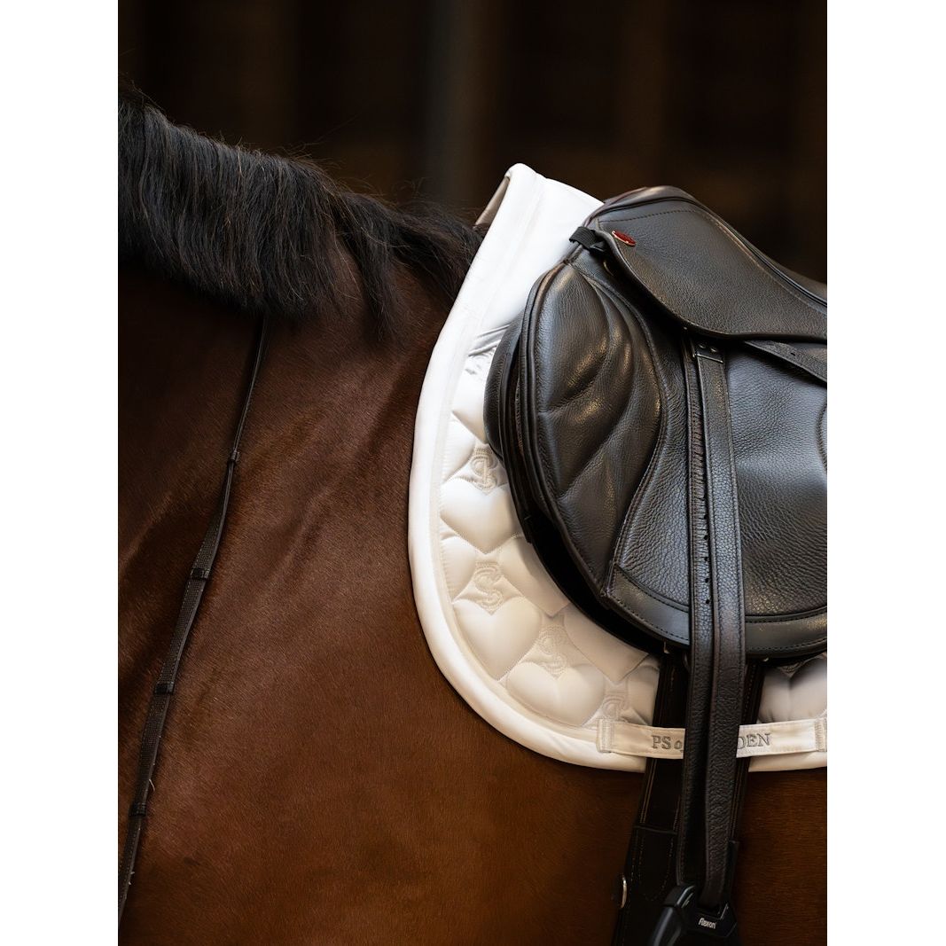 PS of Sweden Springschabracke Heart