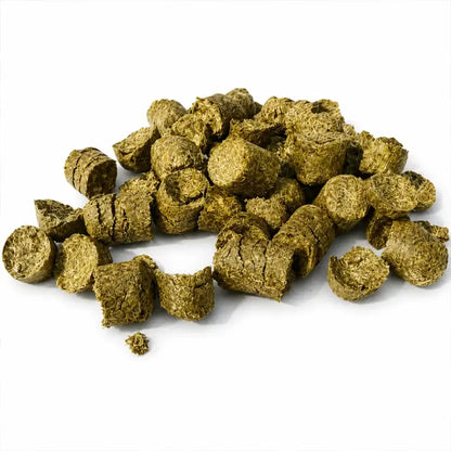 Nordic Grass Wiesenpellets / Heucobs – naturbelassener Heuersatz für Pferde