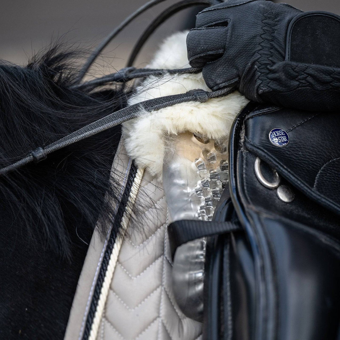 EQuest Gel Pad Fur Comfort Light - Kaster Cheval