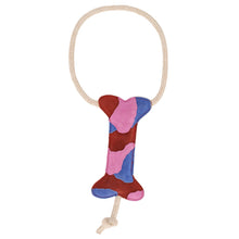 QHP Hundespielzeug Collection SS26