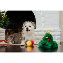 P.L.A.Y. Fröhliche Woofnachten Doglas Fur