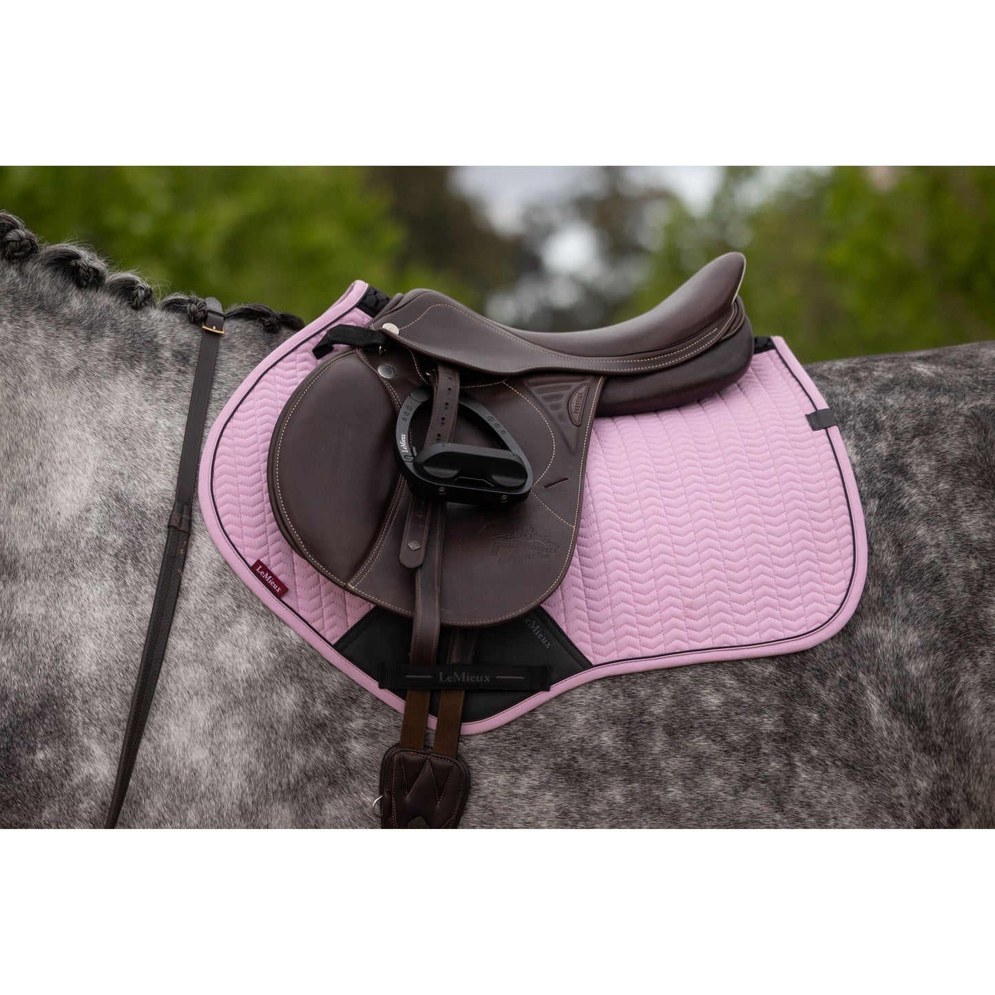 LeMieux Essence Close Contact Schabracke - Kaster Cheval