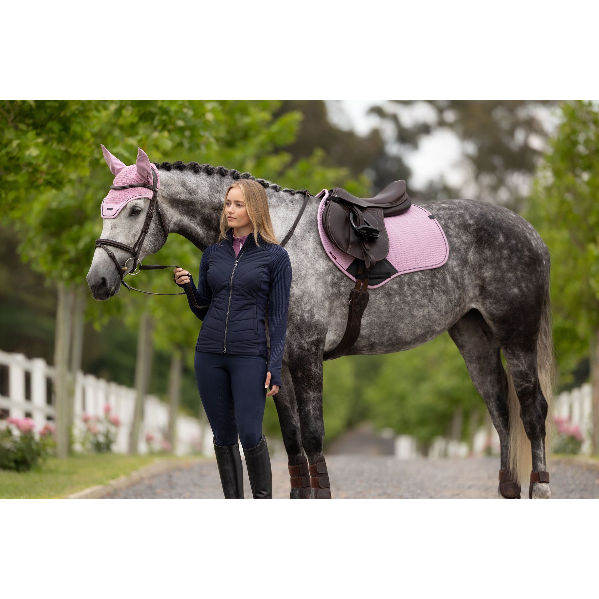 LeMieux Essence Close Contact Schabracke - Kaster Cheval