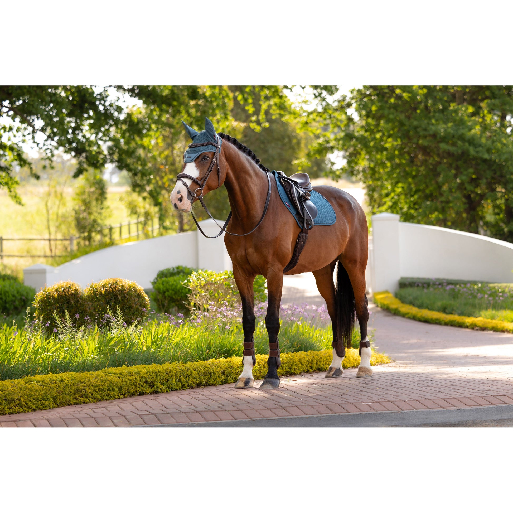 LeMieux Essence Close Contact Schabracke - Kaster Cheval