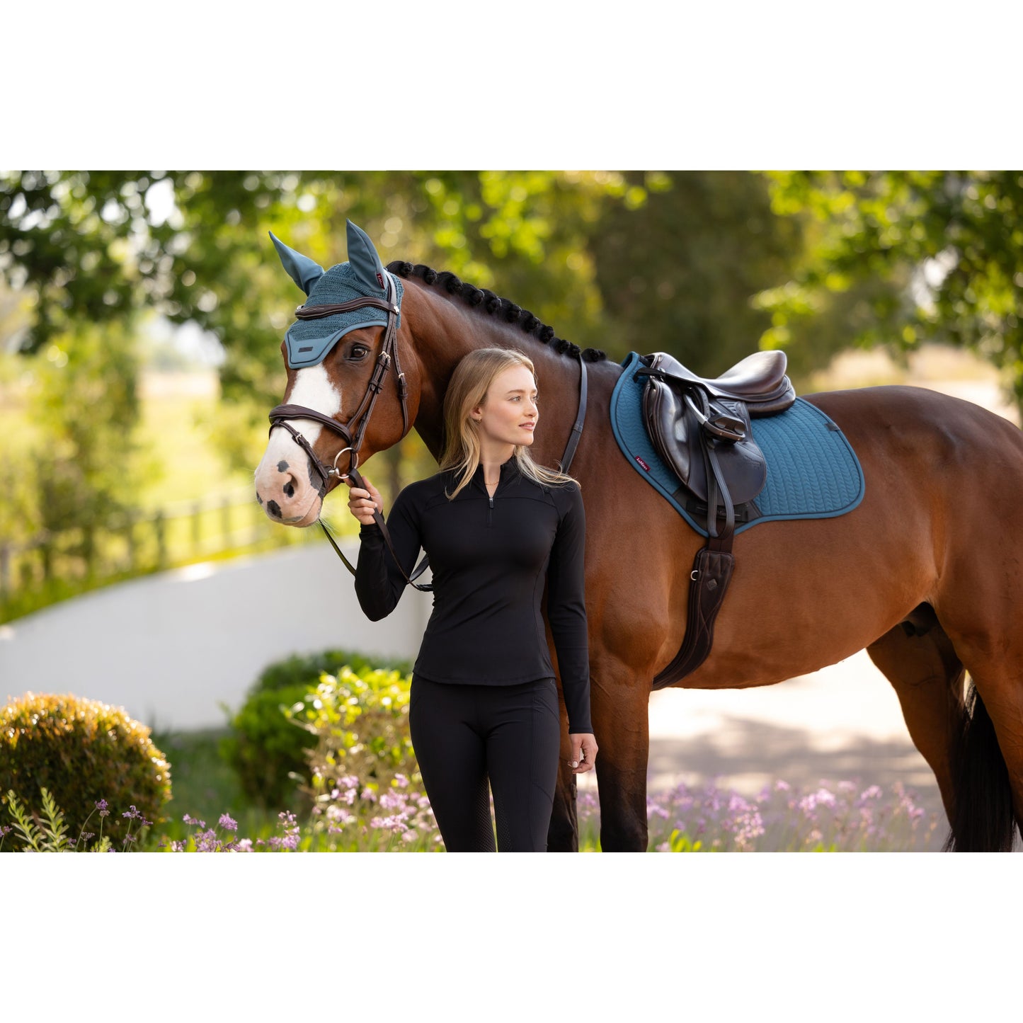 LeMieux Essence Close Contact Schabracke - Kaster Cheval