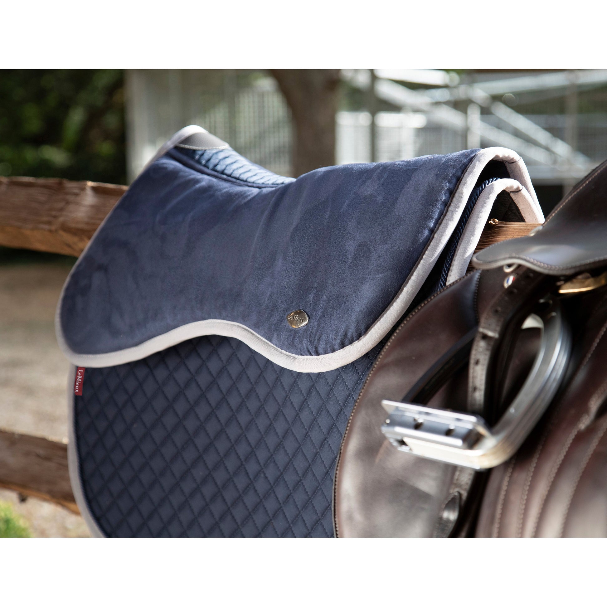 Dark Slate Gray LM Wither Relief Pad